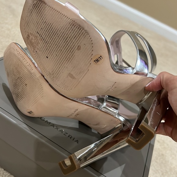 BCBG heeled sandals. Size 7 - Picture 13 of 13